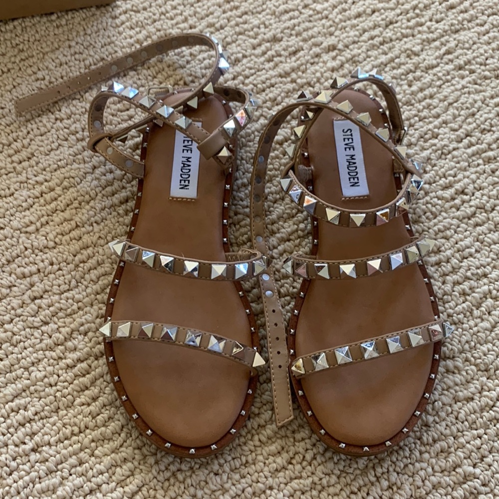 Steve Madden travel sandal tan size 5